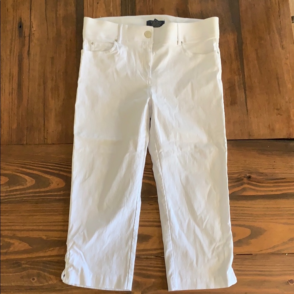 Stretchy White Capris